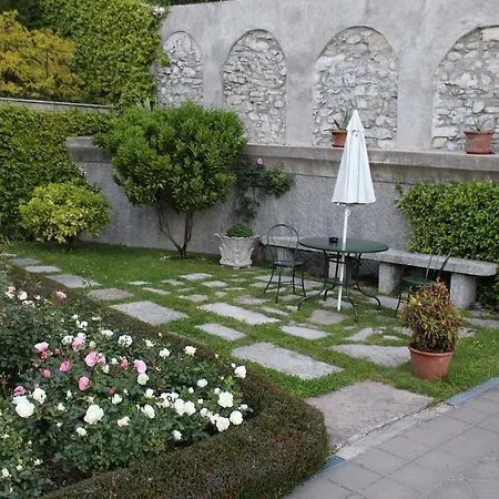 Hotell La Mirabella 3*