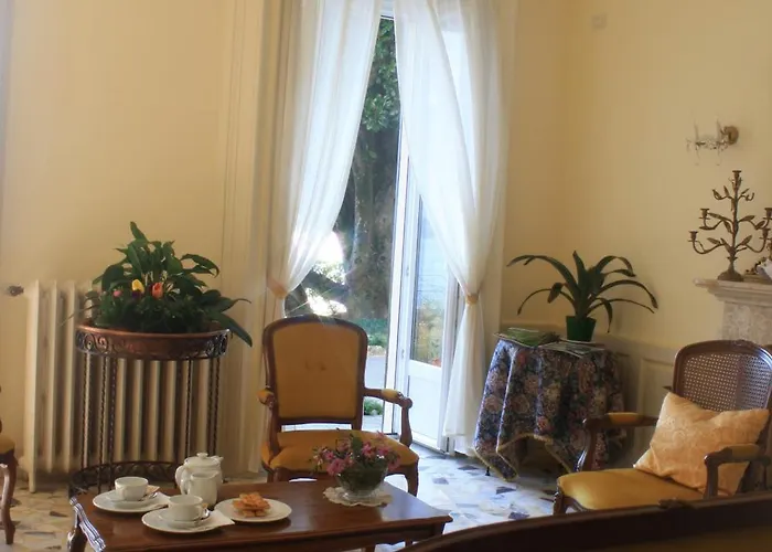 Hotel La Mirabella 3*